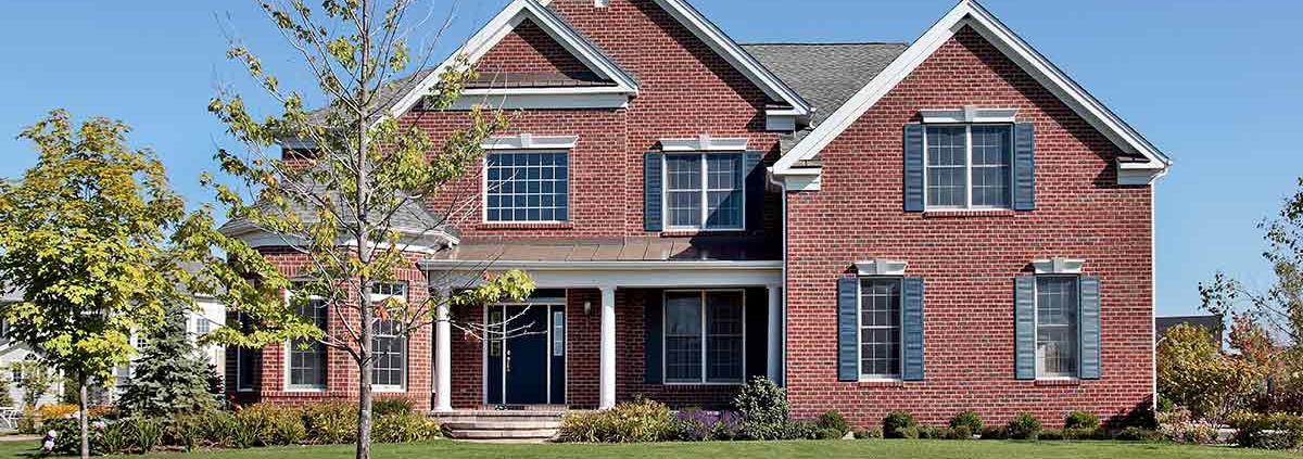 Ein EInfamilienhaus aus roten Backsteinen mit Garten - Der beste Preis für meine Immobilie